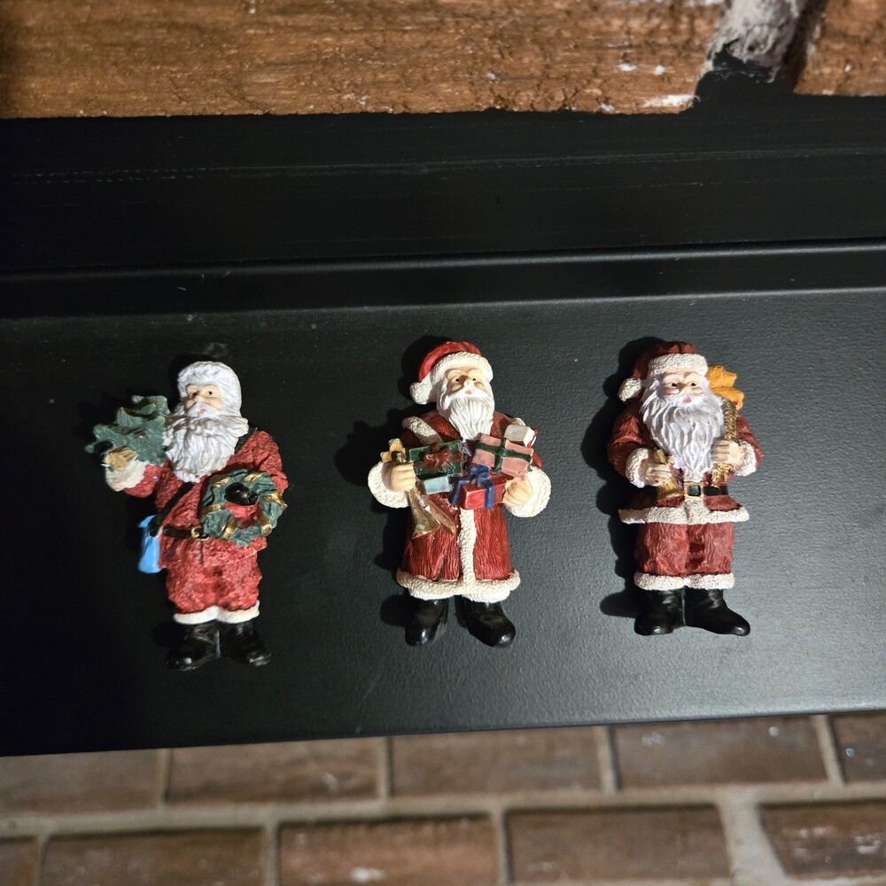 Santa Magnets (Set of 3)